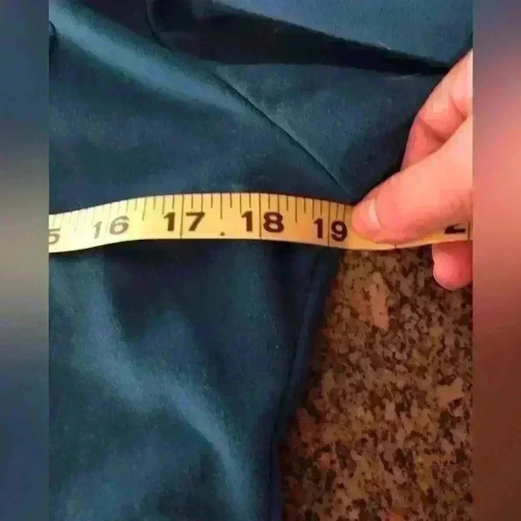 Forever 21 dark blue teal? ruffle edges and sleeves sweater Large - Picture 4 of 8